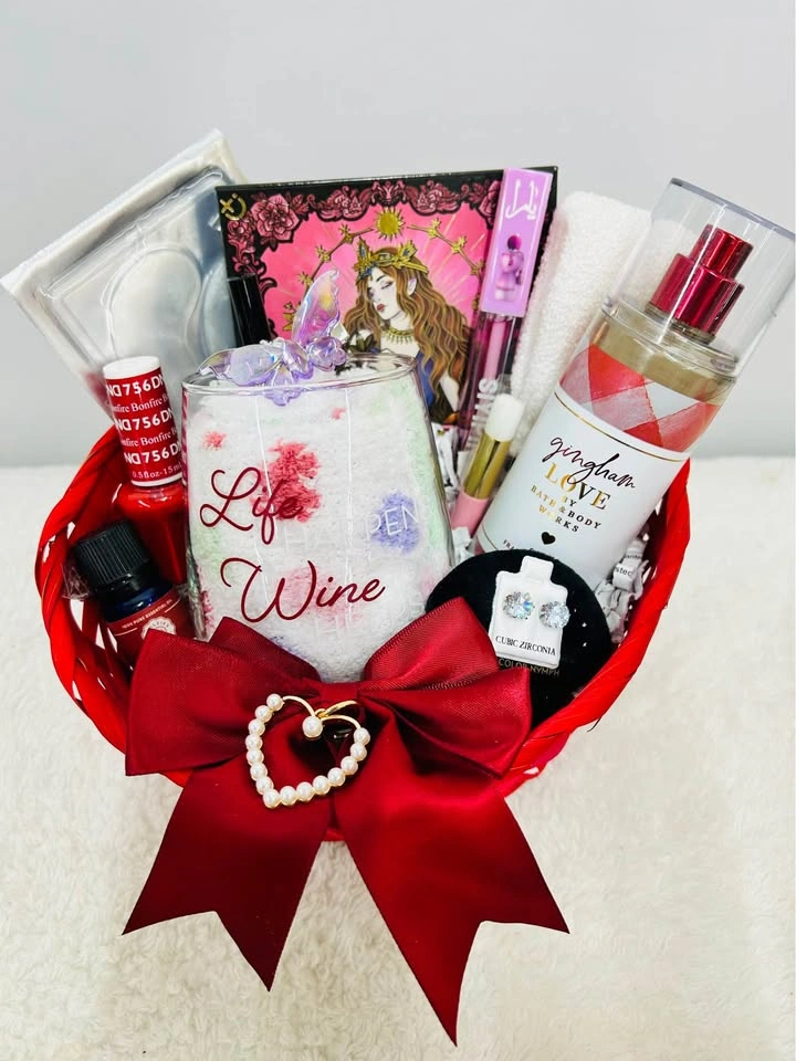 Personalized Themed Baskets & Gifts for Mother's Day & Occasions - photo 5