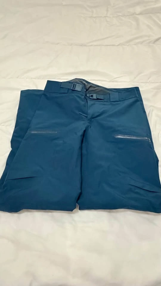 Arc'teryx Gore-Tex Pro Shell Pants - Men's Small, Toronto - photo 3