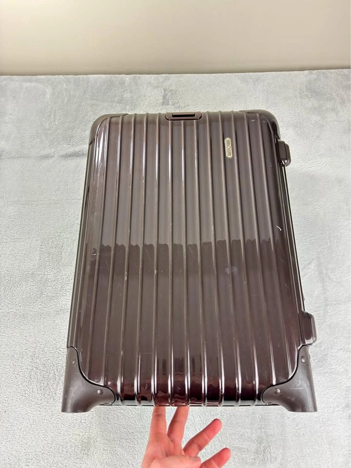 Rimowa Salsa Deluxe 32L Brown Carryon Suitcase - Lock Issue