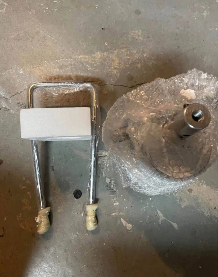 Hydraulic for Hannah Hair Dressing Chair - NOT CHAIR - photo 4