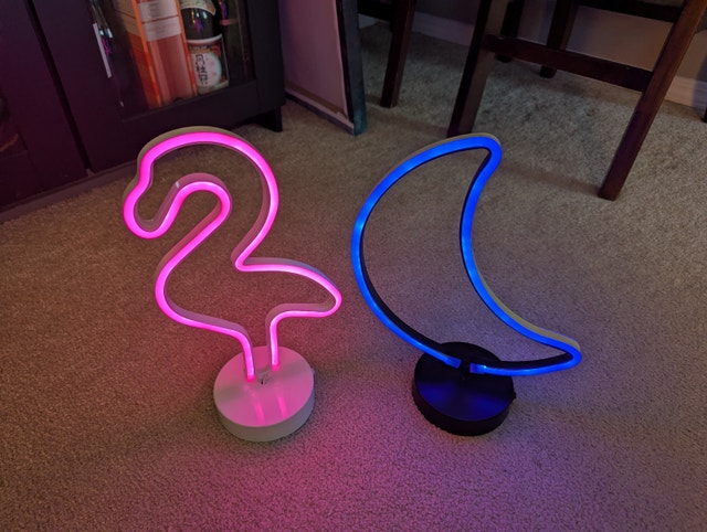 Neon Lamps - Flamingo & Moon - Battery Powered - photo 2