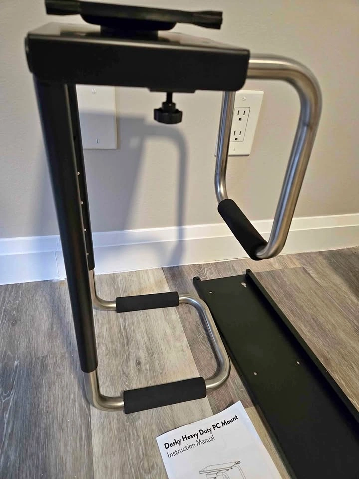 Brand New Desky Heavy Duty PC Mount