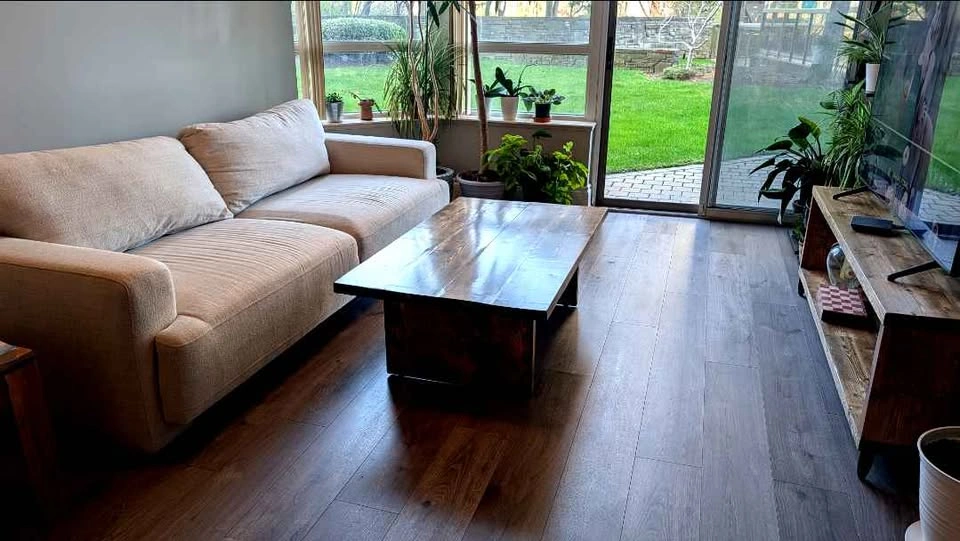 Handmade Solid Real Wood Coffee Table – Rustic / Farmhouse Style