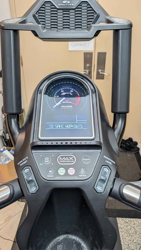 Bowflex Max Trainer M5 - Excellent Condition - photo 3