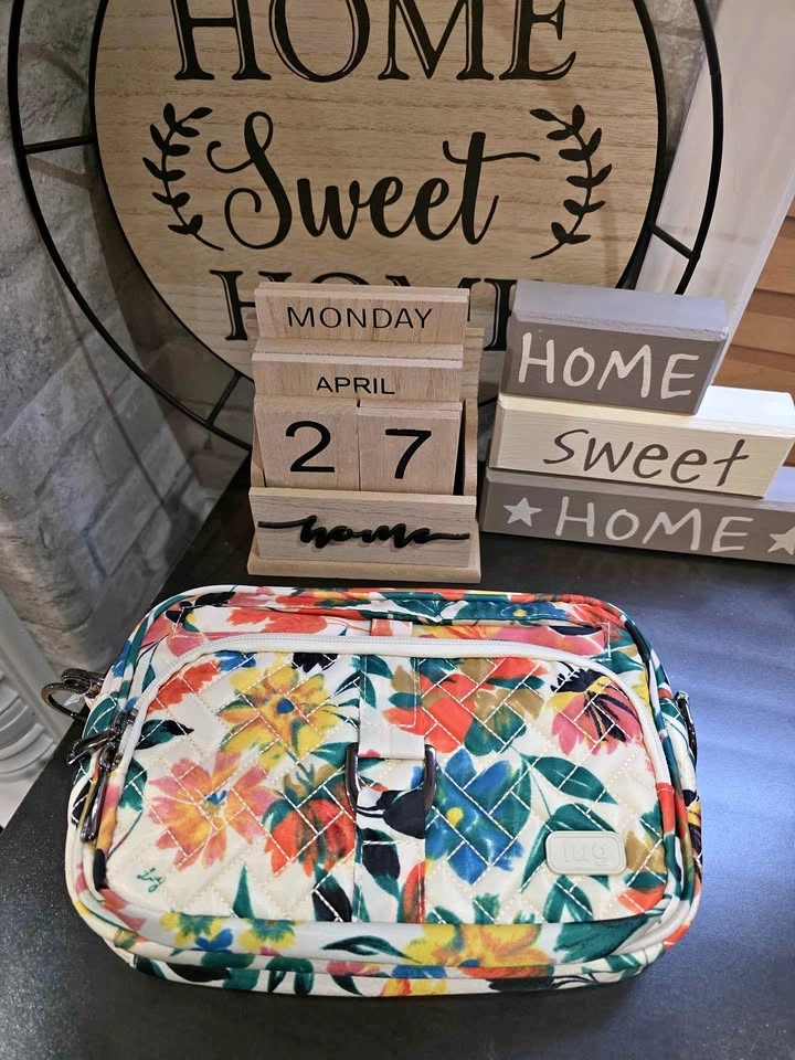 Lug Carousel Belt Bag Crossbody Shoulder Bag Bloom Sand