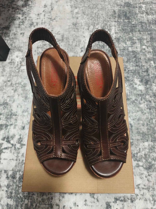 Pikolinos Paris Slingback Sandals