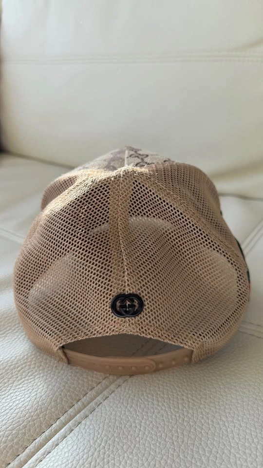 Gucci GG Supreme Mesh Trucker Cap, Toronto, Open to Swiss Watch - photo 4
