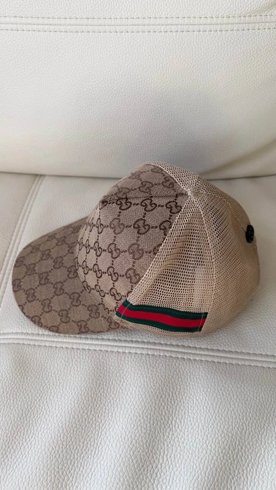 Gucci GG Supreme Mesh Trucker Cap, Toronto, Open to Swiss Watch - photo 5