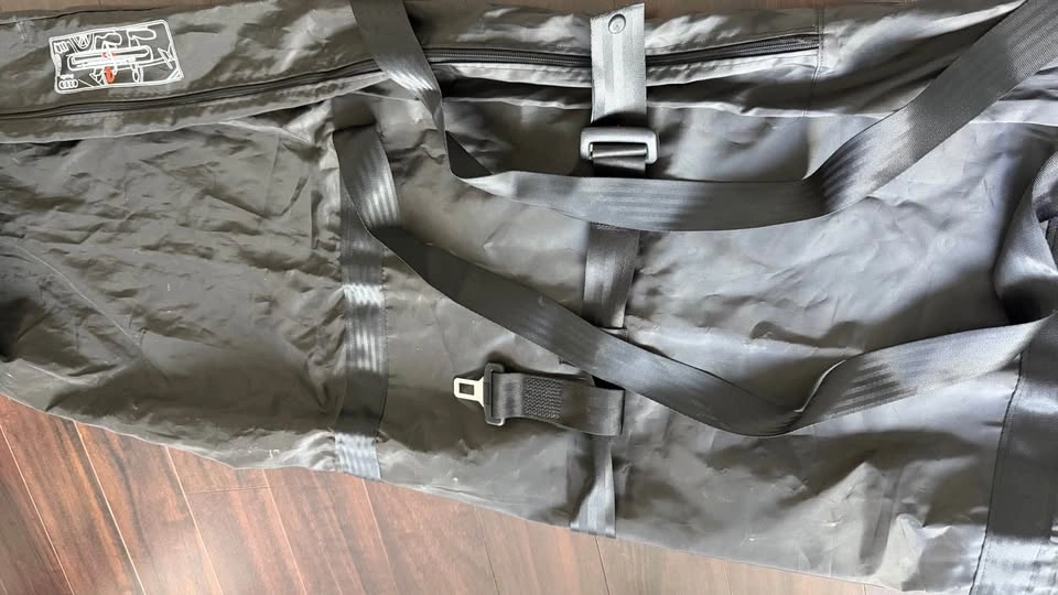 Genuine Audi Ski/Snowboard Bag – Keep Your Interior Pristine - photo 5