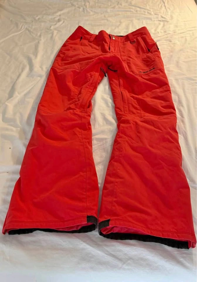 Armada Women's Ski/Snowboard Pants - Size M