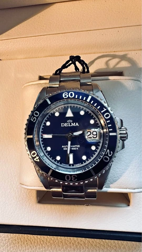 Delma Santiago Automatic Swiss Diver - 500m/1650ft