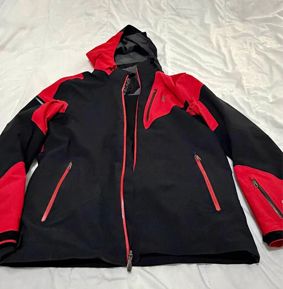 Spyder Men’s GORE-TEX Ski Jacket | Size M/50, Downtown Toronto