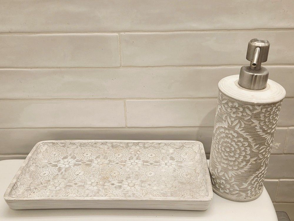 Bathroom Decorative Tray And Soap Dispenser Set