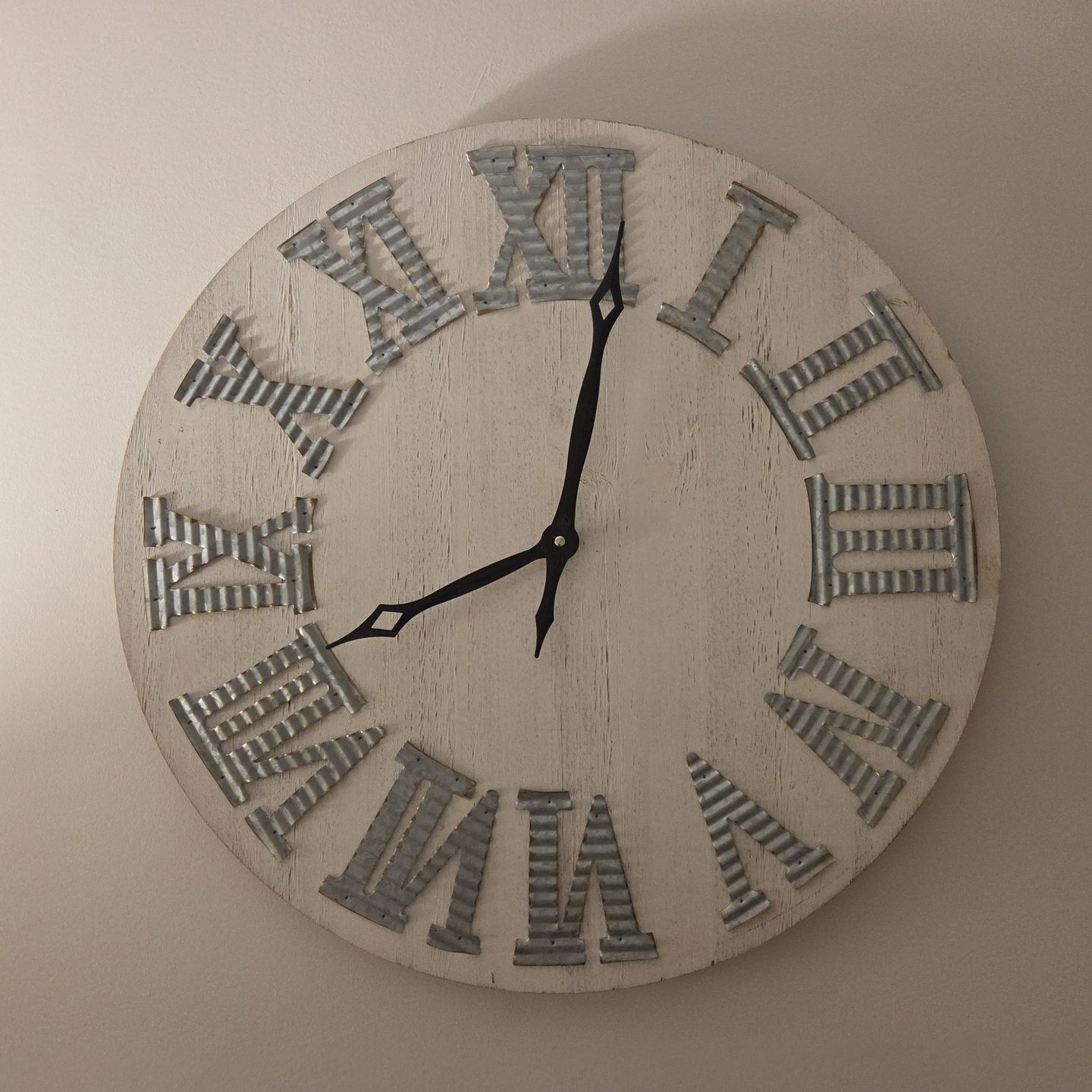 Wall Clock (Off-White)