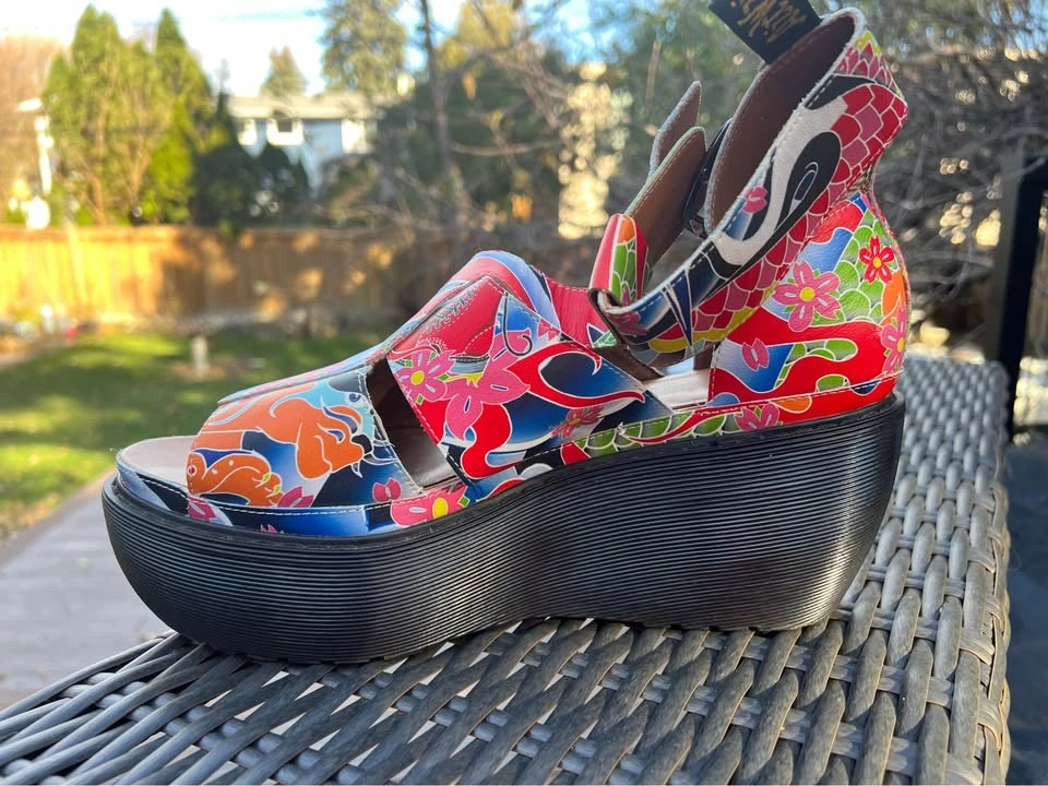 Dr Martens Psych Tattoo Sandals - photo 2