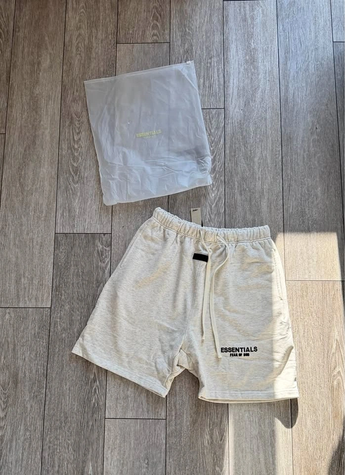Light Oat Essentials Shorts