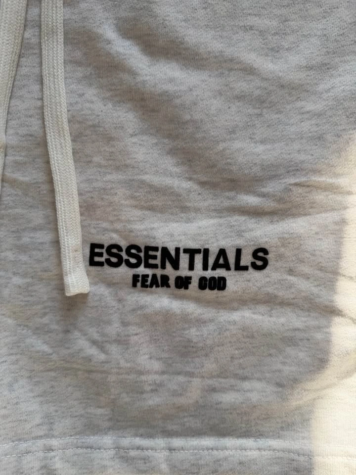 Light Oat Essentials Shorts - photo 5
