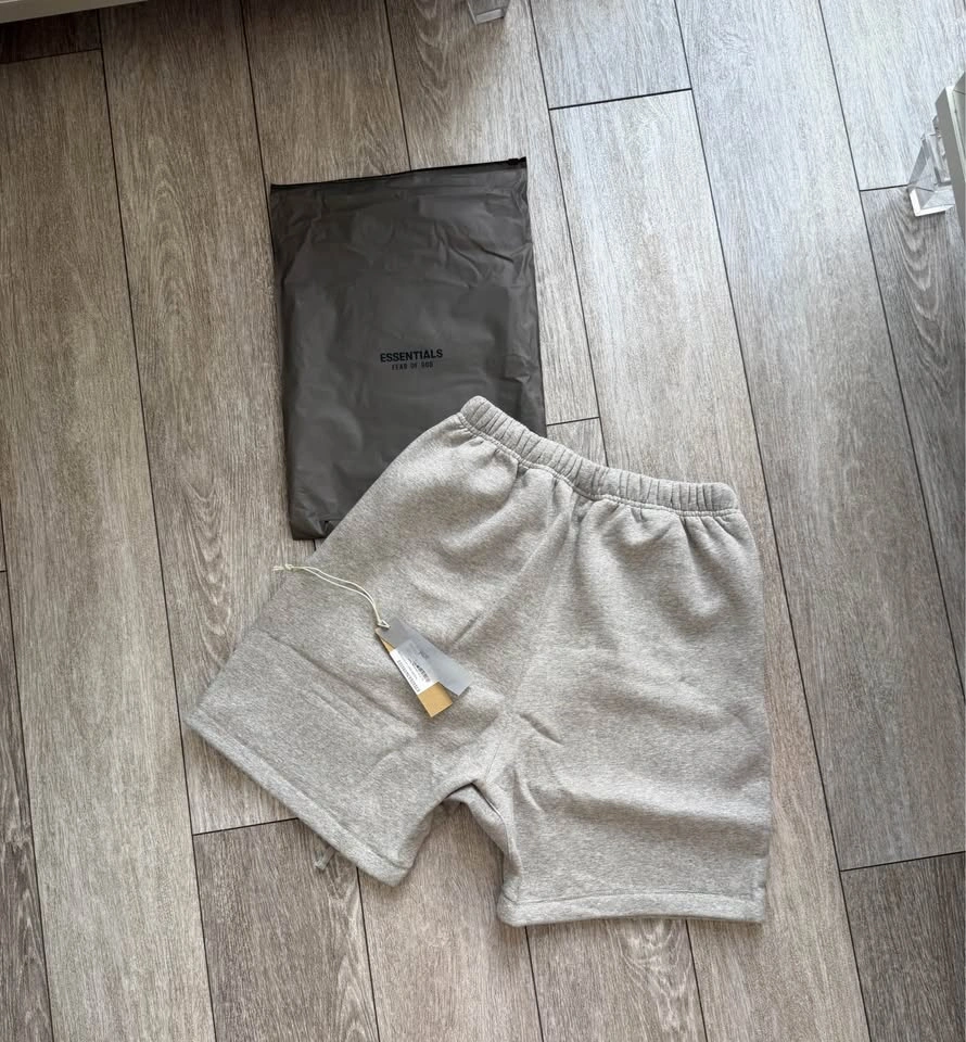 Essentials shorts dark oat - photo 2