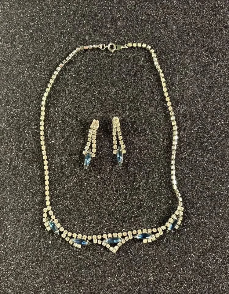 Vintage Blue Rhinestone Necklace & Earring Set Glam - photo 2