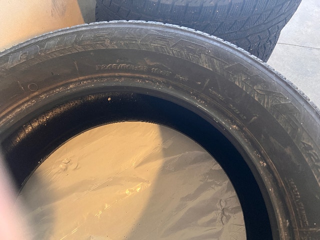 Set of 4 Bridgestone Dueler H/L 422 Tires - 245/60/18 - photo 2