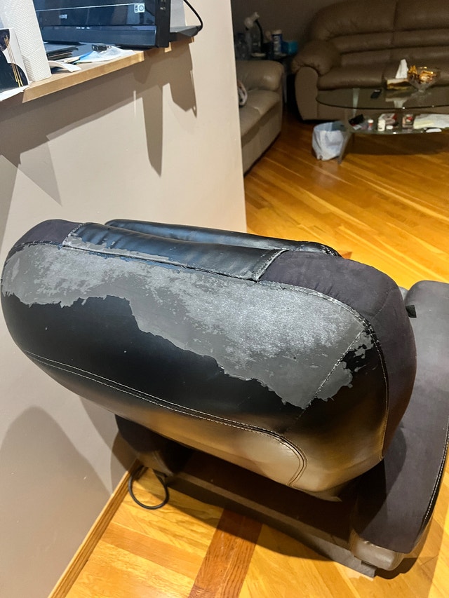 Fully functional Massage Chair The iJoy 2400 - photo 5