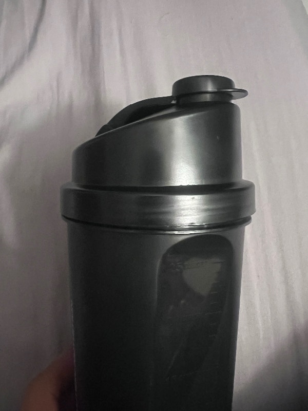 Brand new Protein Shaker Bottle, Revolution - photo 2