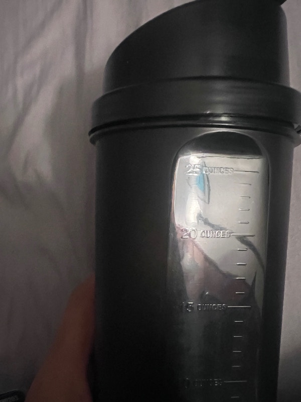 Brand new Protein Shaker Bottle, Revolution - photo 4