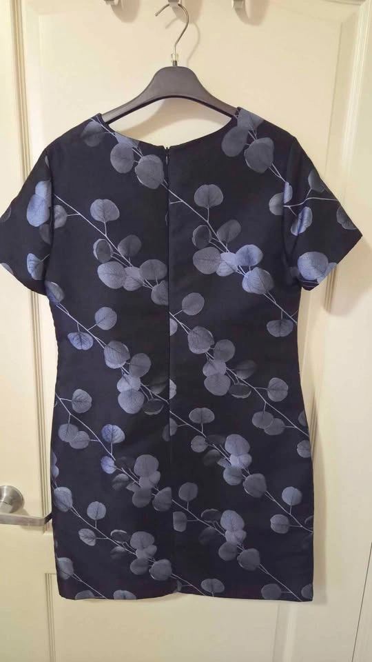 Banana Republic Like New Occasion Dress - photo 2
