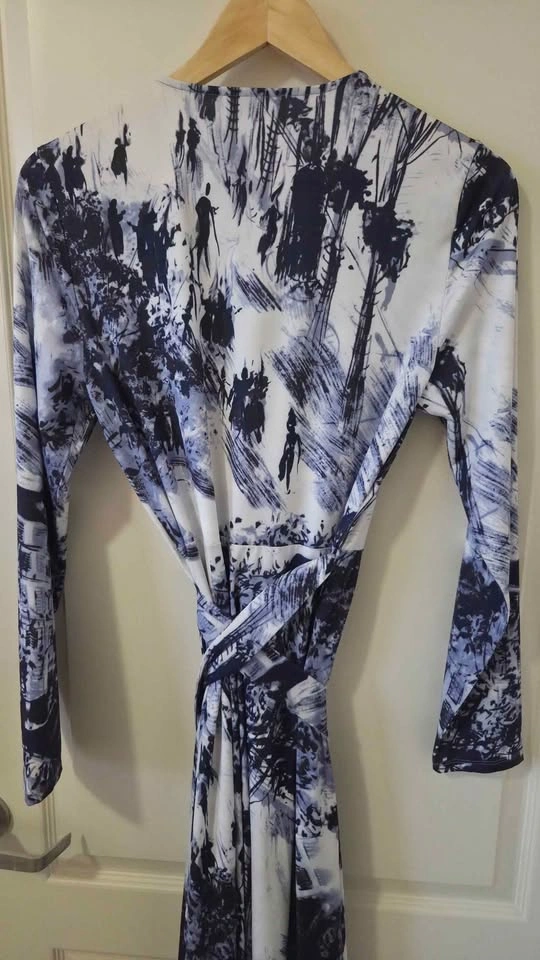 Aritzia/Babaton Wrap Dress Size L - photo 3