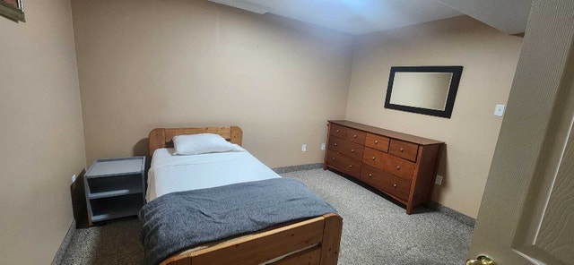Room for rent in basement with shared accommodation