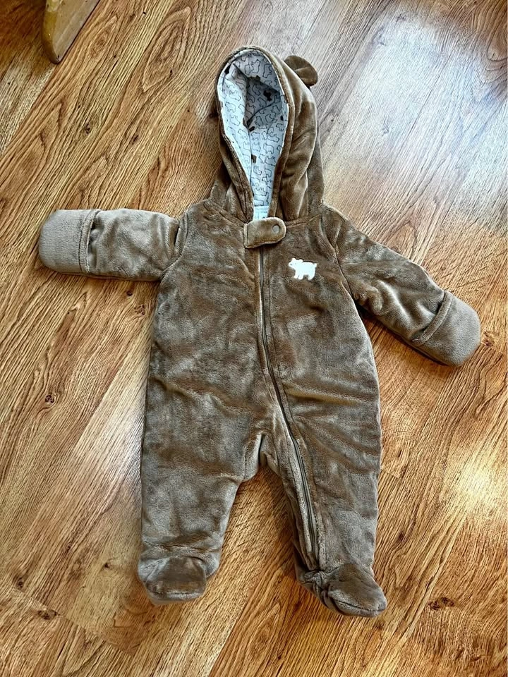 Baby Bear Carter’s Fleece Bunting Suit (0-3M)