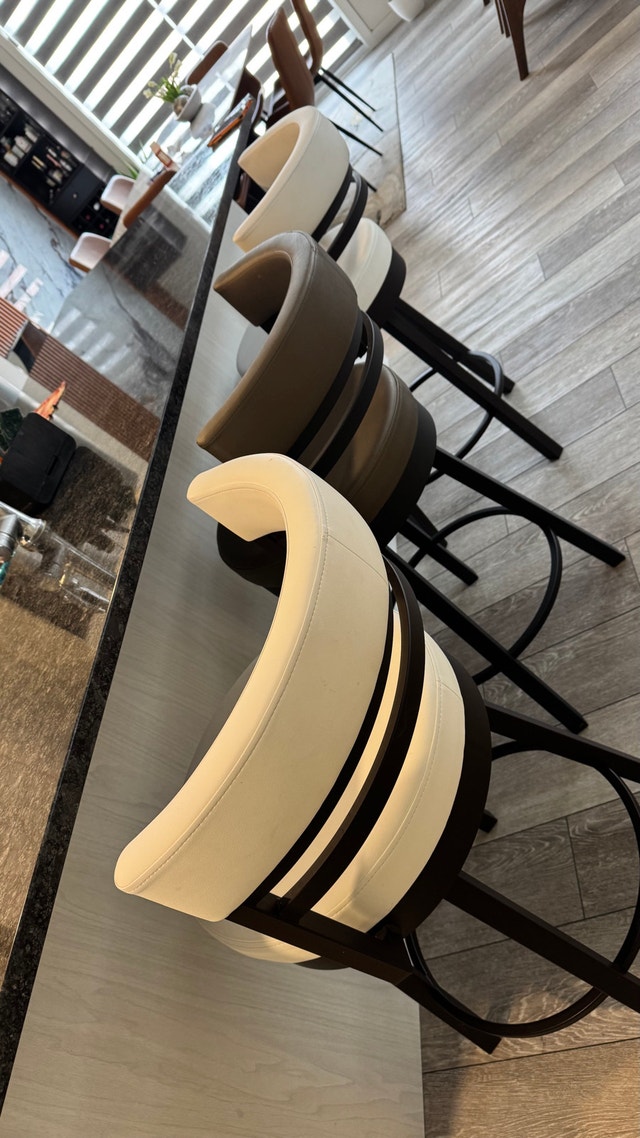 Stylish Bar Stools - Modern Design