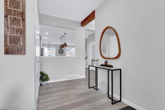 Console Table plus mirror