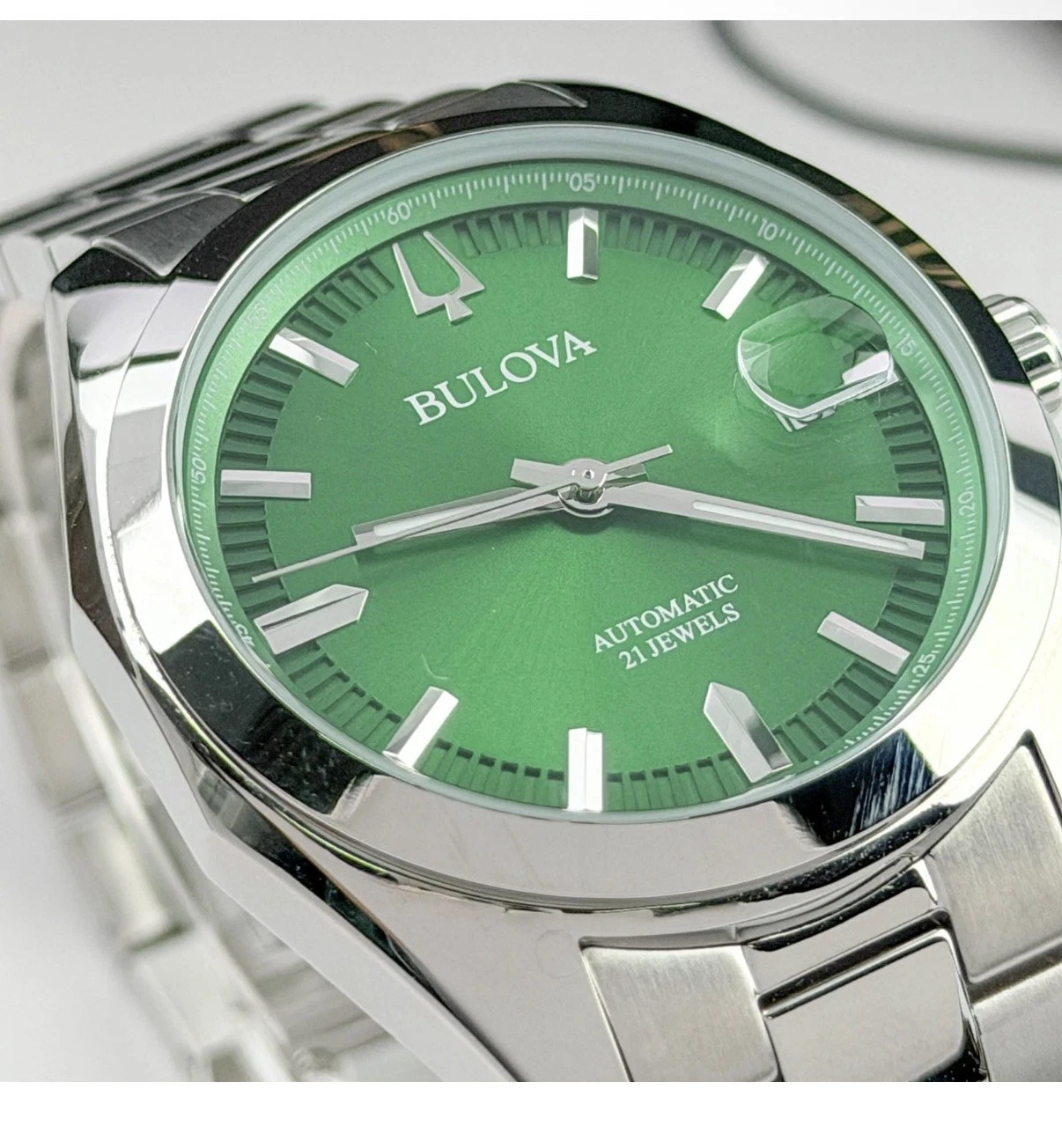 Bulova 96B429 Surveyor Automatic Green Dial Men's Watch - photo 4