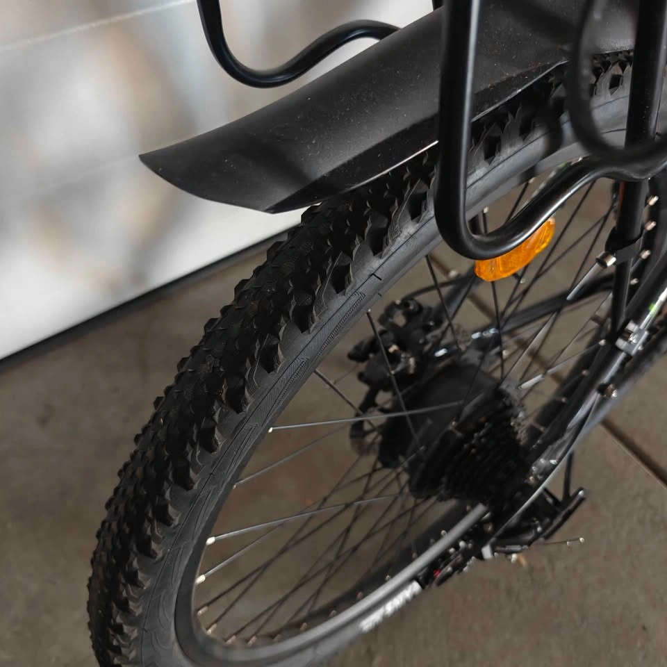 ISiNWheel M10S Electric Bike Barely Used - photo 4