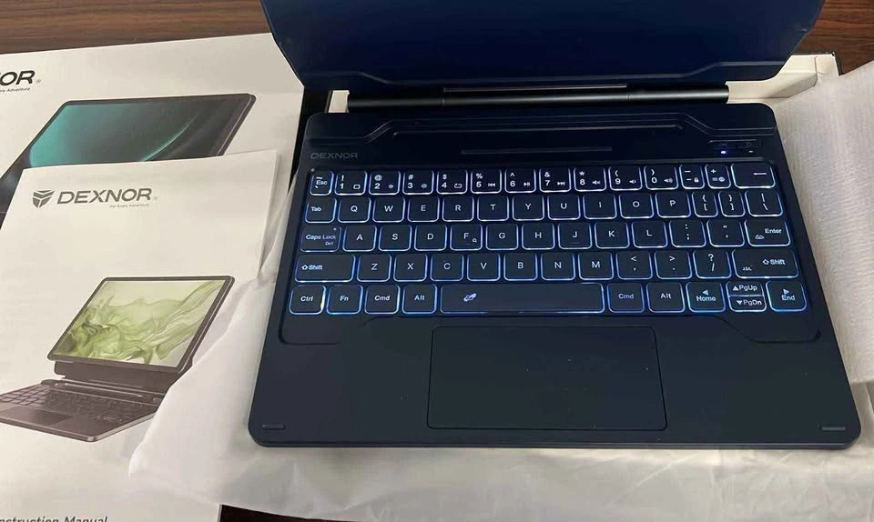 Dexnor Magnetic Keyboard Case for Samsung Galaxy Tab S9/S10 FE - photo 2