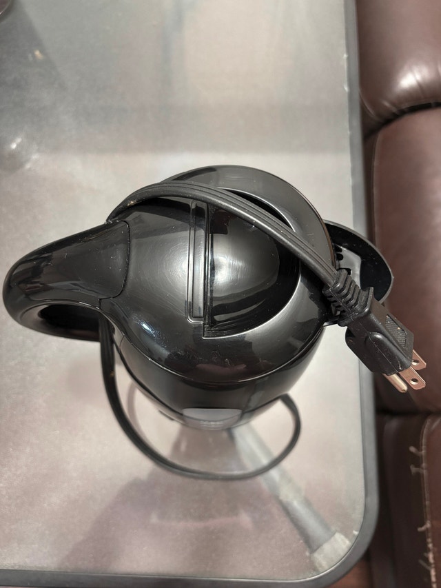1.7L Black Electric Kettle - photo 3