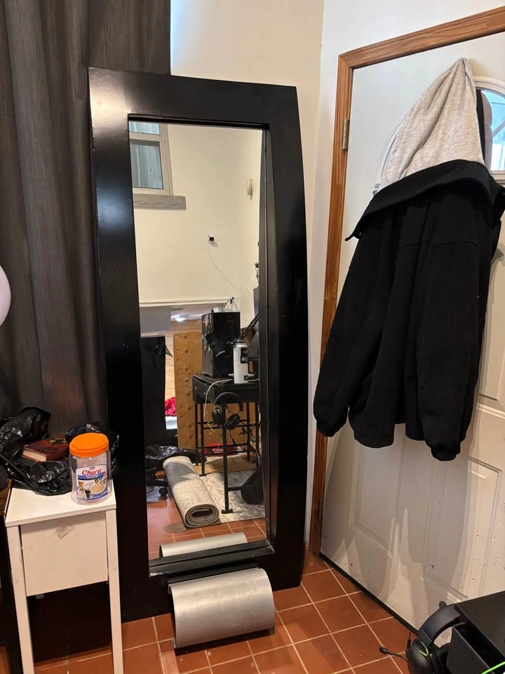 LARGE STANDING MIRROR - photo 3