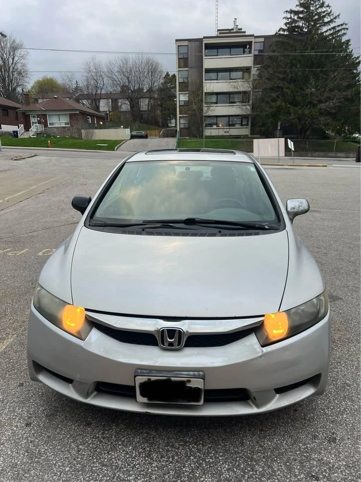 2010 Honda Civic - photo 2