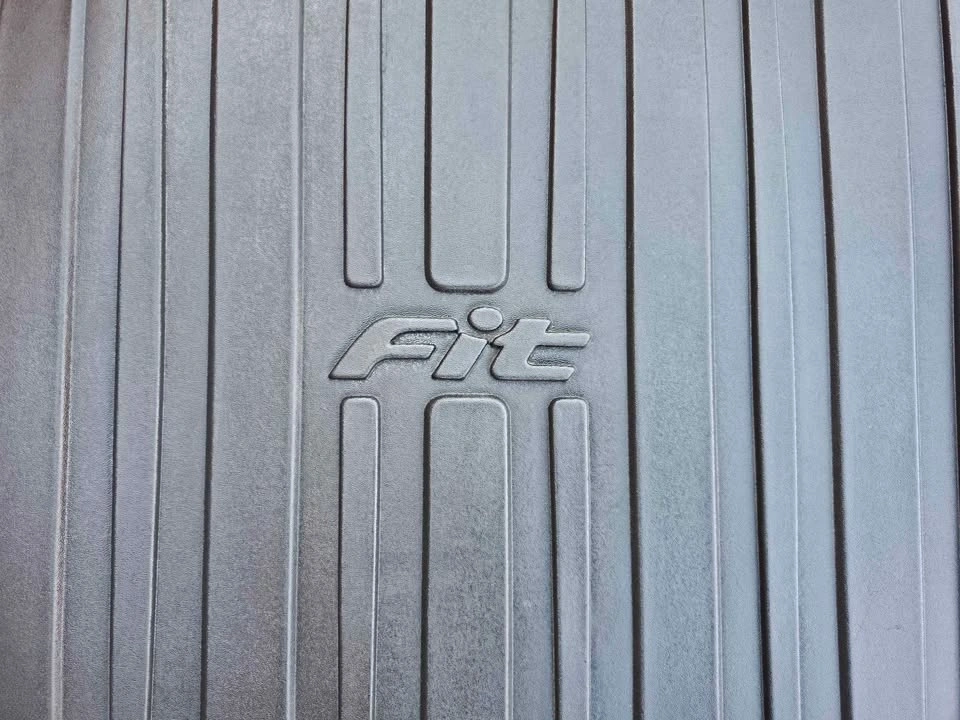 Rare Genuine Honda Fit Cargo Tray (2007–2008) – Like New! - photo 2