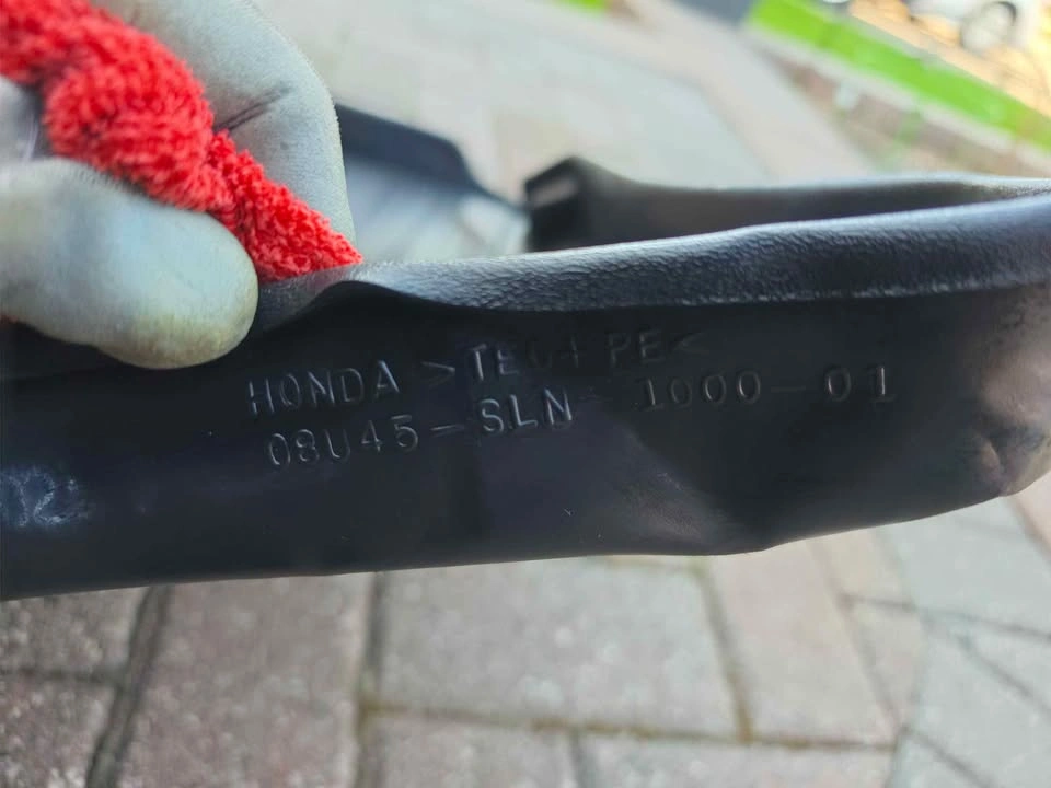 Rare Genuine Honda Fit Cargo Tray (2007–2008) – Like New! - photo 3