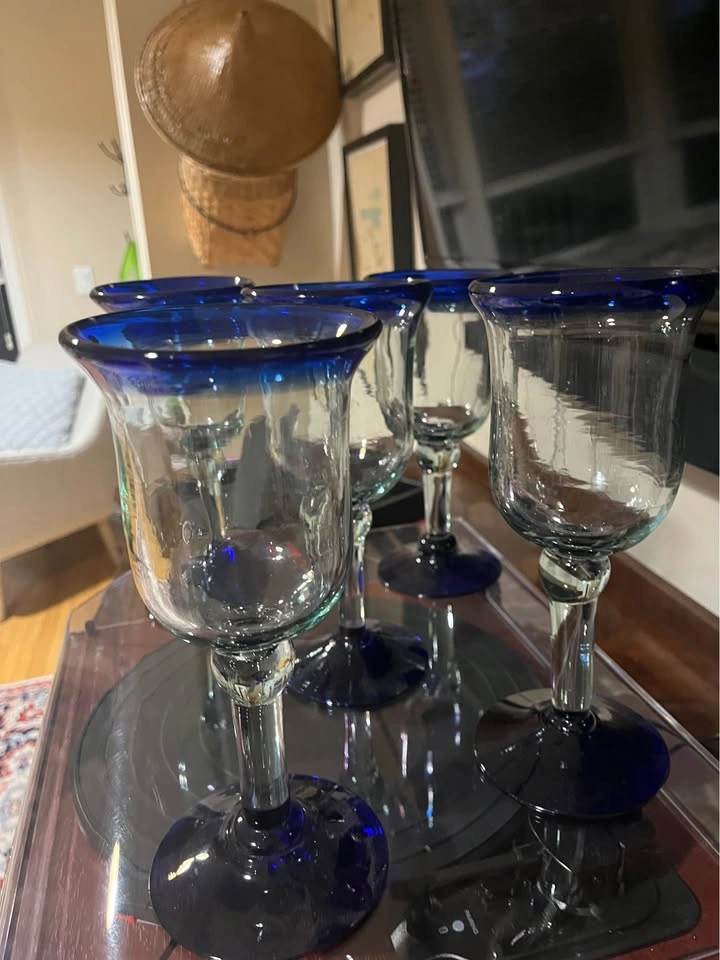 5 Mexican Hand-Blown Goblets - photo 2