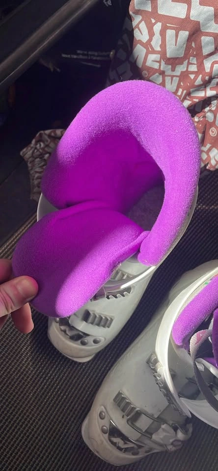 Girls Nordica Ski Boots - photo 3