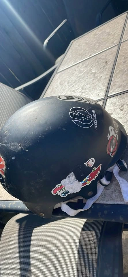 Snowboard/Ski Helmet Boys - photo 3