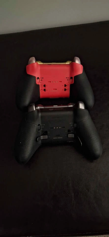 XBOX SERIES 2 CONTROLLERS! - photo 2