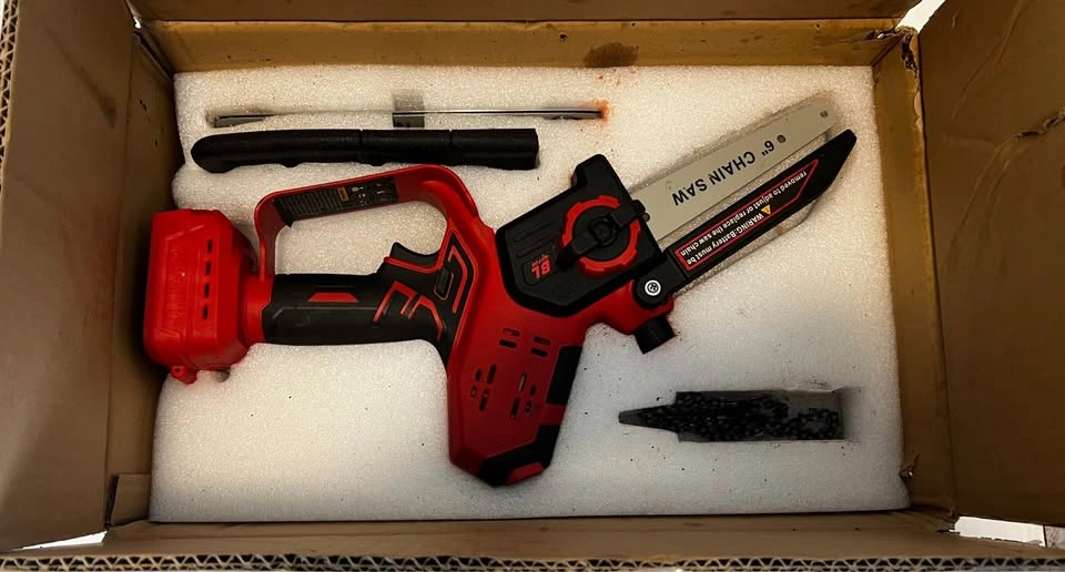 2-in-1 Brushless Cordless Pruning Chainsaw - photo 2