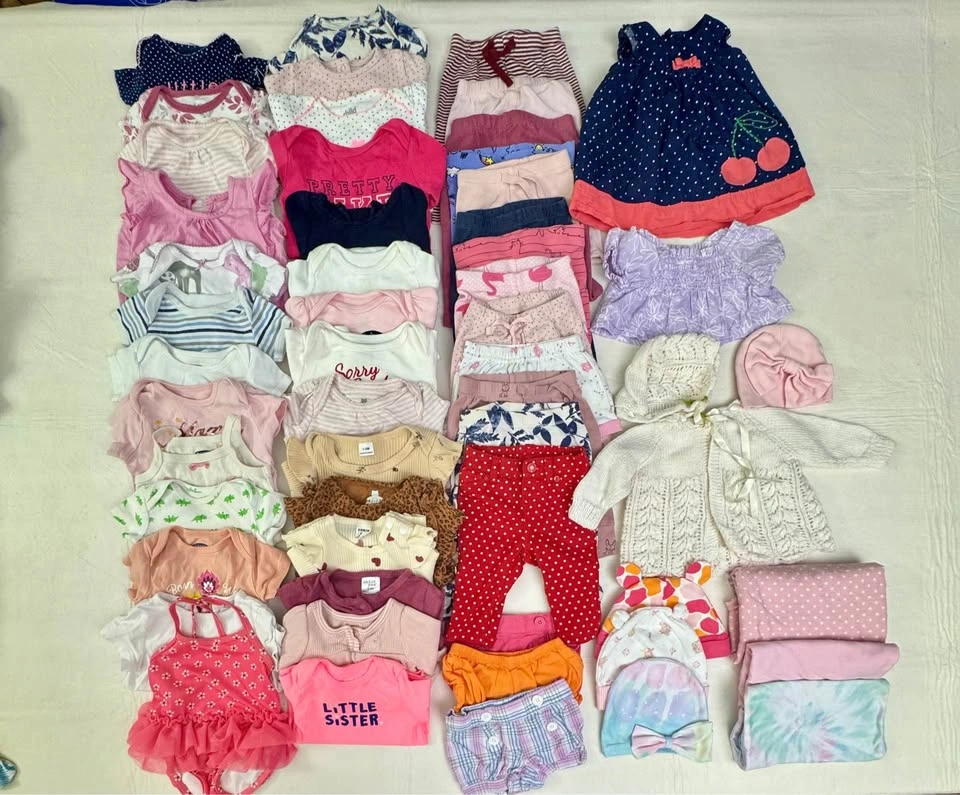0-3m Girls 74 pcs Clothing Bundle (#5) - photo 2