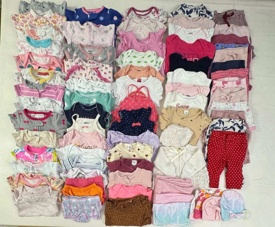 0-3m Girls 74 pcs Clothing Bundle (#5) - photo 4