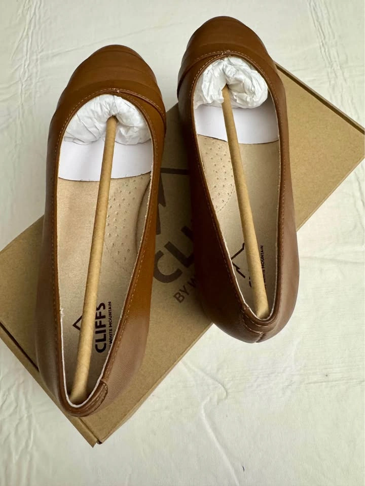 Cliffs by White Mountain Women's Clara Ballet Flats - Size 7 - photo 5