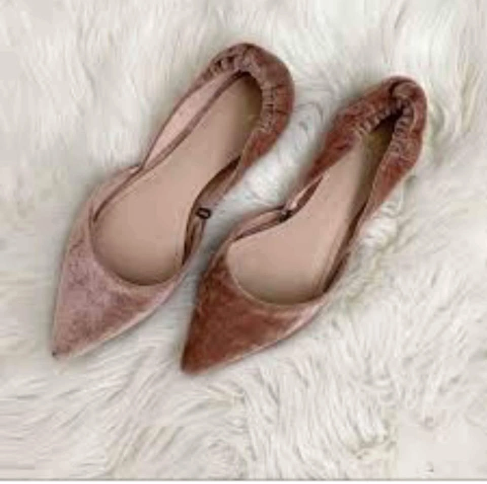 H&M Blush Pointed Toe Velvet Flats - photo 2